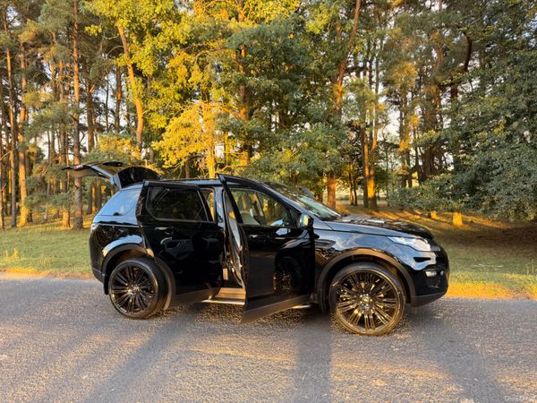 Land Rover Discovery Sport 7 Seater 396281587