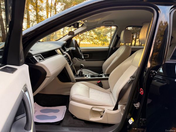 Land Rover Discovery Sport 7 Seater 396281513
