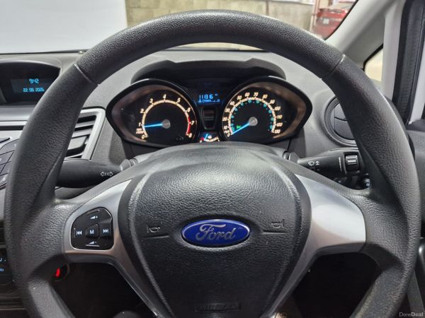 2016 Ford Fiesta Zetec 1.25 Petrol NCT 07/27 396283423