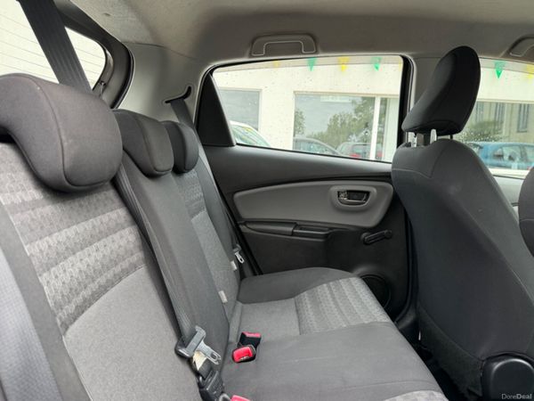 Toyota Yaris LUNA 396286741
