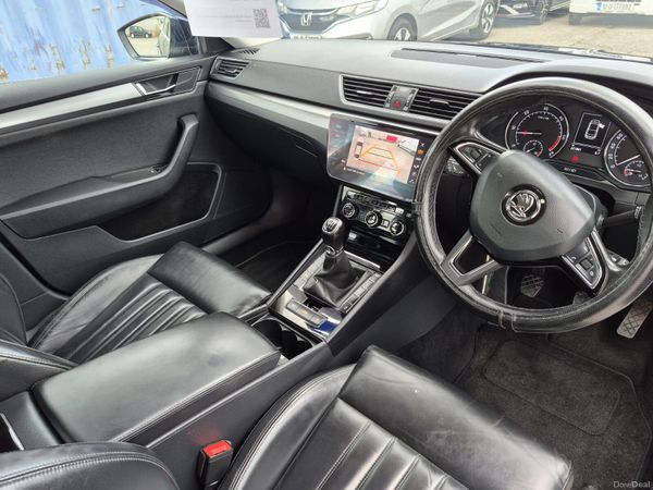 2018 Skoda Superb Manual 396201767