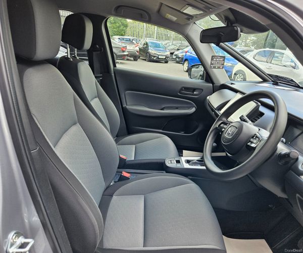 Honda Fit 2023 e:HEV 48k miles only 396218483