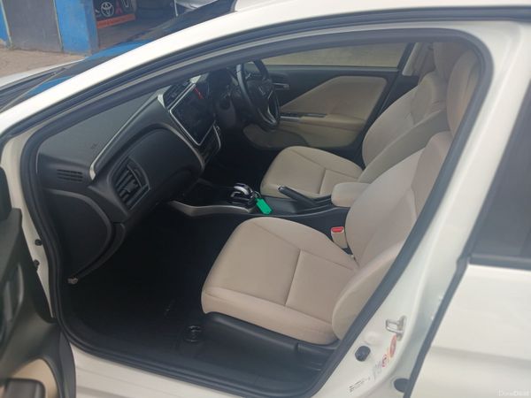 2015 Honda Grace Hybrid Automatic/Car Play 396219591