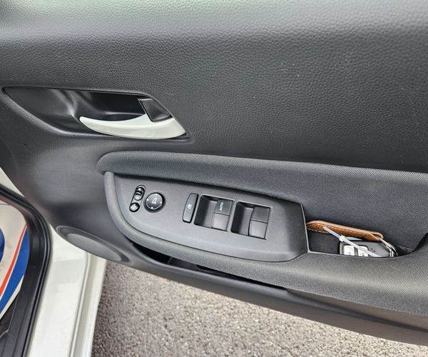 2021 Honda Fit 1.5 Hybrid Automatic 24K miles only 396220183