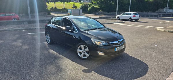 Opel Astra SRI 1.4 petrol New Nct 11.2027 396352795