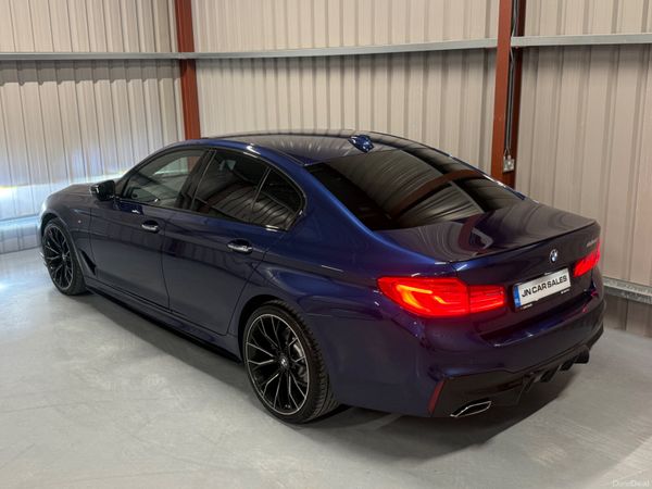 2017 BMW 520D M-Sport 396399367