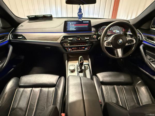 2017 BMW 520D M-Sport 396399421