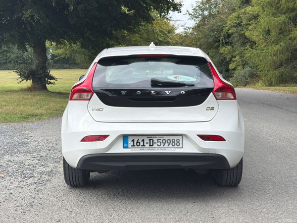 Volvo V40 2016 D2  ES 2.0 396304437