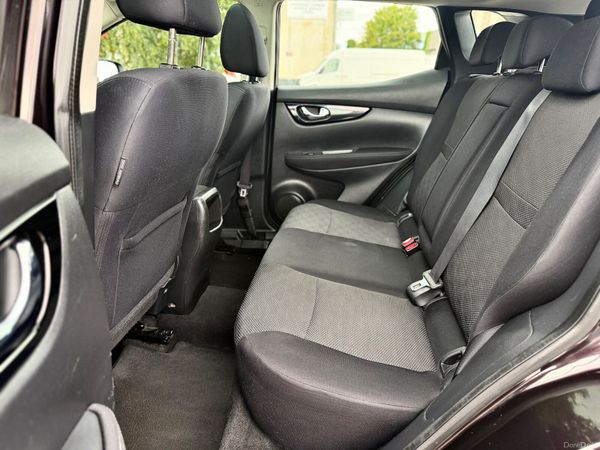🔴 Nissan Qashqai Pan Roof SV 396480103