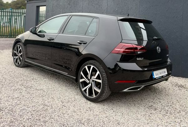 Volkswagen Golf 2.0 TDI Highline Automatic 2019 396483571