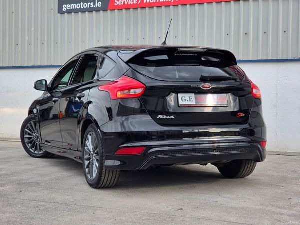 Ford Focus 2017 1.5 tdci ST-LINE 396483985