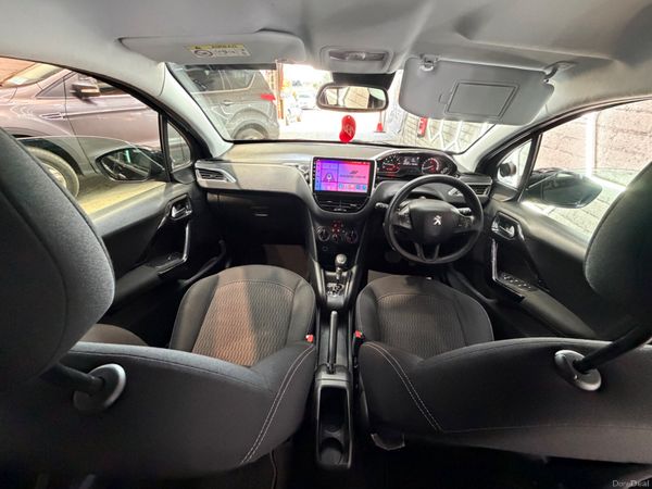 2017 Peugeot 208 - Low Mileage 396488161
