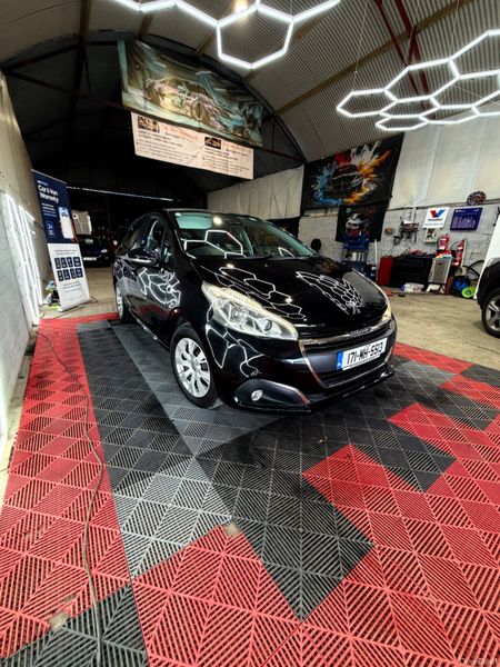 2017 Peugeot 208 - Low Mileage 396488171