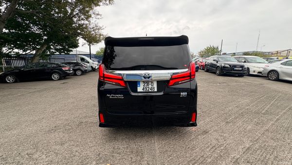 Toyota Alphard 2.5 Hybrid 2023 396550257