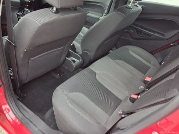 142 Ford Fiesta 1.2 Zetec Only 67000miles... 396581675