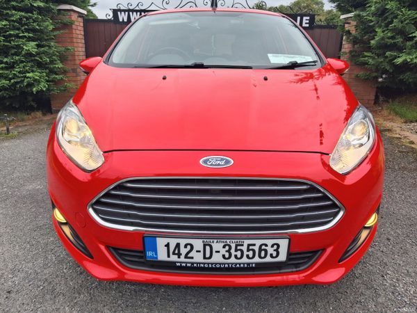 142 Ford Fiesta 1.2 Zetec Only 67000miles... 396581703