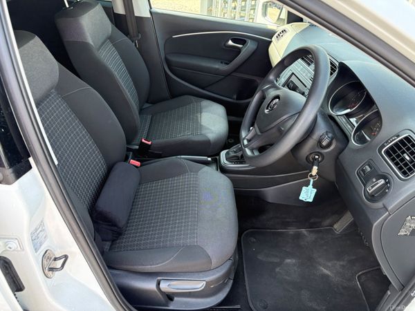 162 Volkswagen Polo Automatic 396590157