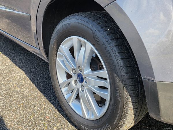 2013 Ford Galaxy Titanium 2.0 TDCi 7 Seater 396591695