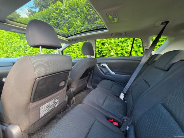Toyota Verso 2012 396592379
