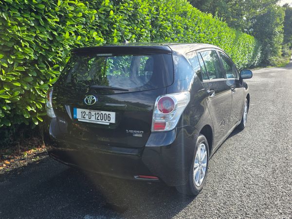 Toyota Verso 2012 396592489