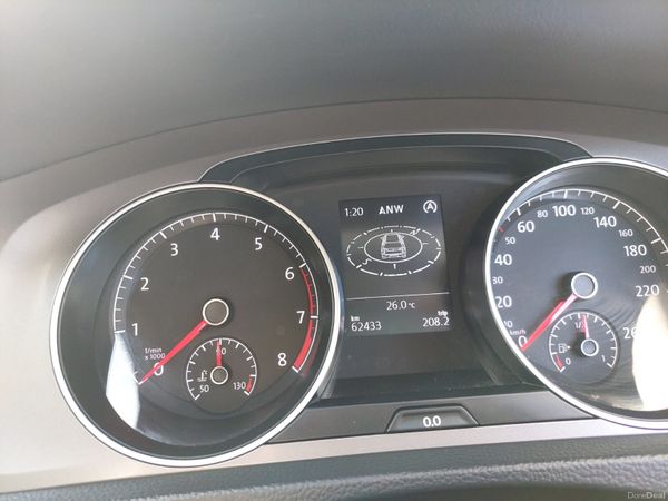 2016 - VW GOLF- AUTO-LIKE NEW- NCT 396523103
