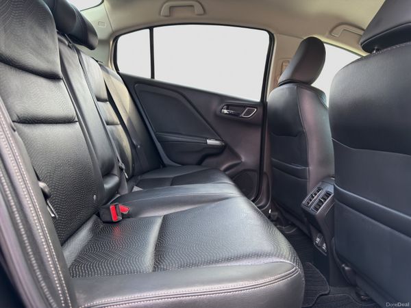 2015 Honda Grace 1.5 Petrol Hybrid Automatic 396646915