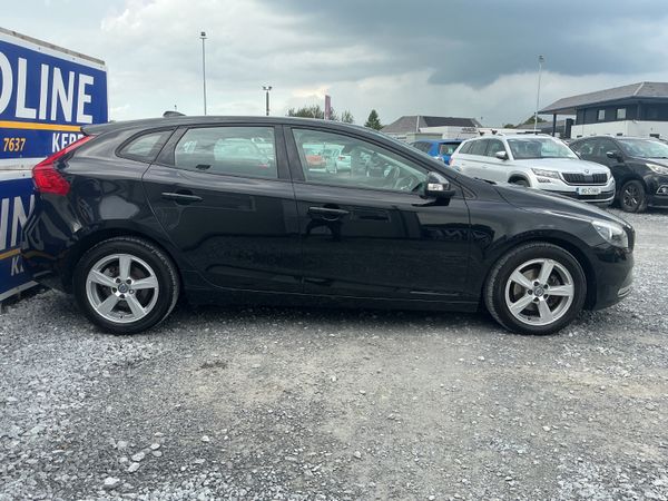 2015 VOLVO V40 1.6 DIESEL  TAX/NCT SPOTLESS 396676853