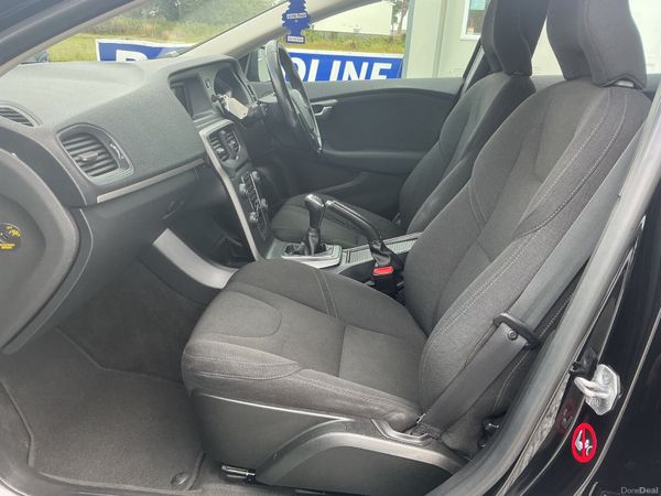 2015 VOLVO V40 1.6 DIESEL  TAX/NCT SPOTLESS 396676855