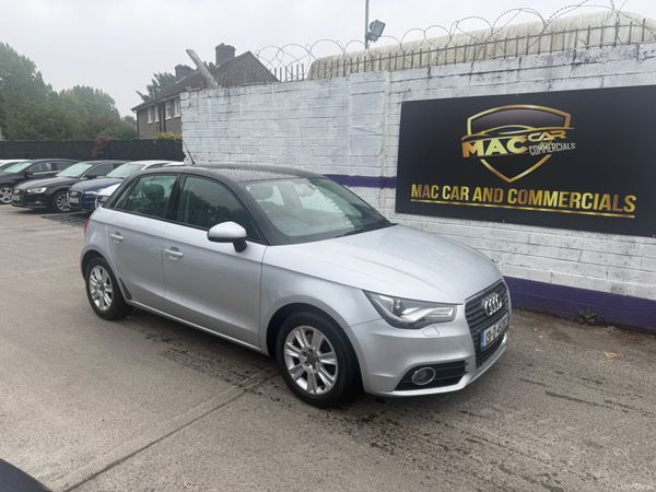 Audi A1 2013 396699815