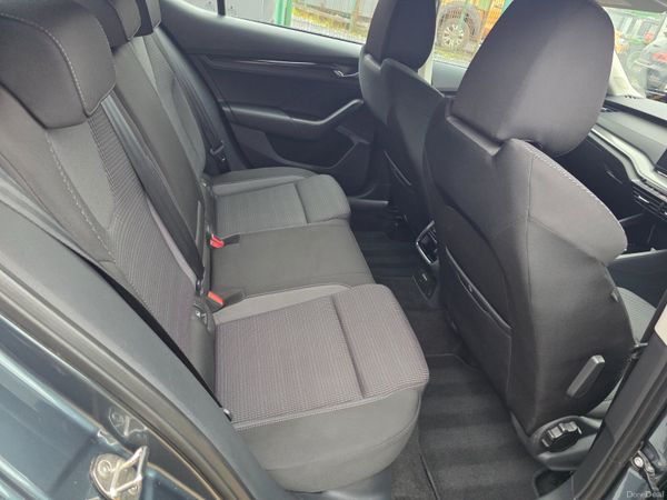 Skoda Octavia 2021 396603757