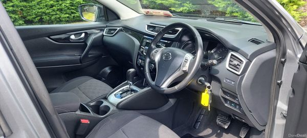 Nissan Qashqai 2015 Automatic 396633079