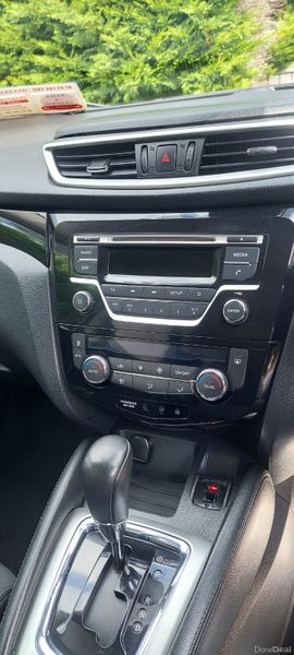 Nissan Qashqai 2015 Automatic 396633085