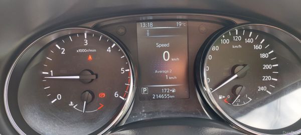 Nissan Qashqai 2015 Automatic 396633099