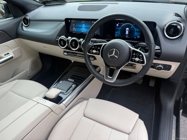 *One Owner* 222 Mercedes-Benz GLA200d! 396777355