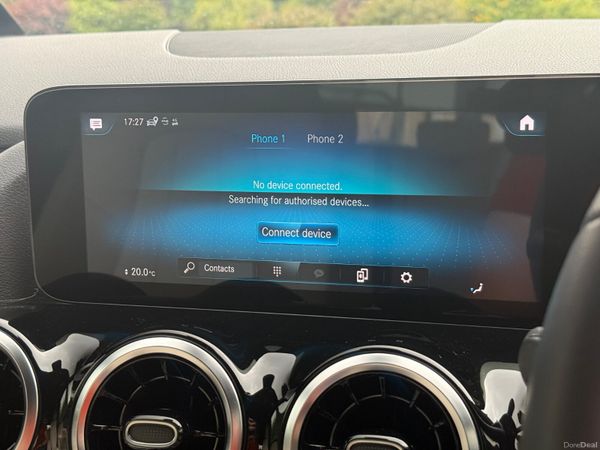 *One Owner* 222 Mercedes-Benz GLA200d! 396777365