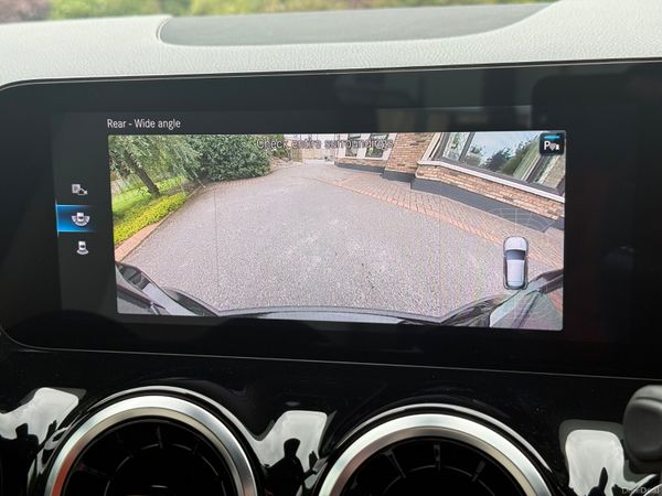 *One Owner* 222 Mercedes-Benz GLA200d! 396777393
