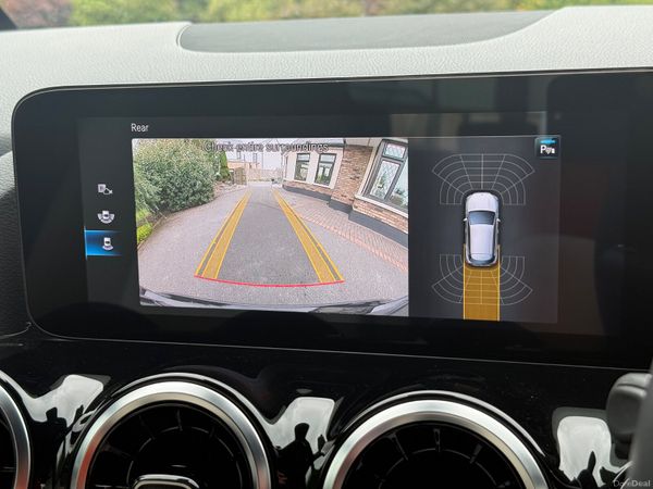 *One Owner* 222 Mercedes-Benz GLA200d! 396777401
