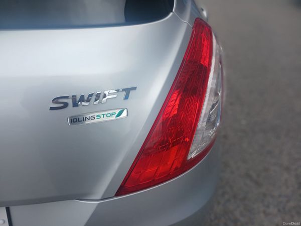 2013 Suzuki Swift Automatic/ Car Play 396795069