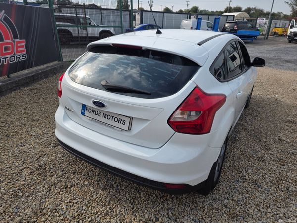Ford Focus 2014 396799663