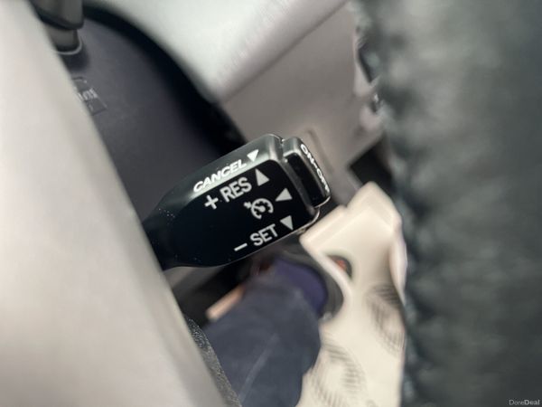 2013 TOYOTA PRIUS ALPHA  ** 7 SEATER** AUTO HYBRID 396706671