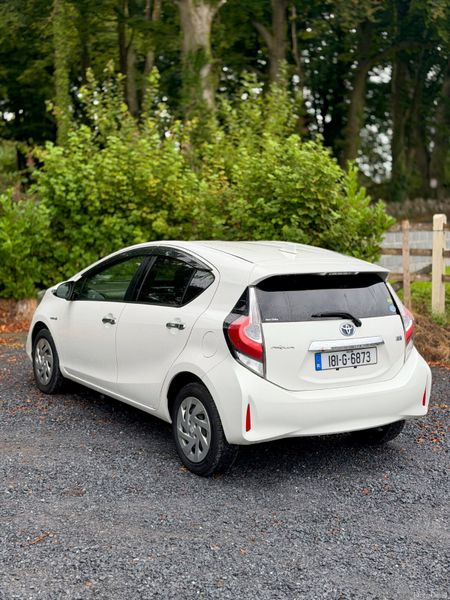 Toyota Aqua | 2018 | 109,000 KM | Hybrid | Auto 396731955