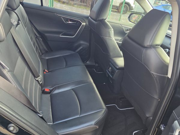 Toyota RAV4 2020 396855167