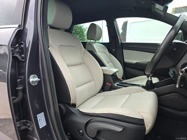 191 Hyundai Tucson EXECUTIVE PLUS 6 speed Manual 396873765