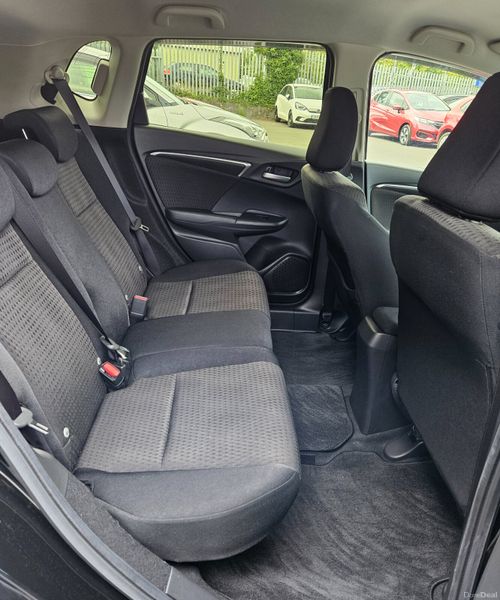 Honda Fit 2019 Petrol Hybrid Auotmatic 396880817