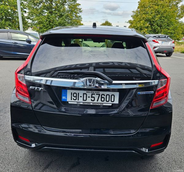 Honda Fit 2019 Petrol Hybrid Auotmatic 396880825