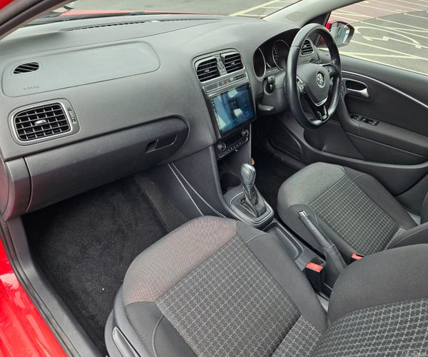 Volkswagen Polo 2017  1.2 TSI Petrol Automatic 396881129