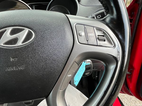 Hyundai ix35 1.7 Diesel Comfort 396887749