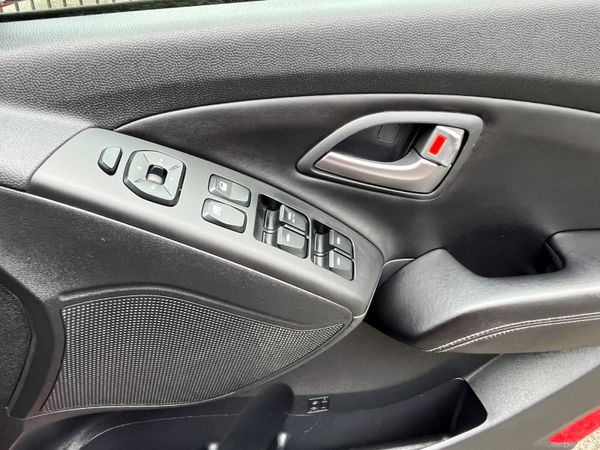 Hyundai ix35 1.7 Diesel Executive 396888403