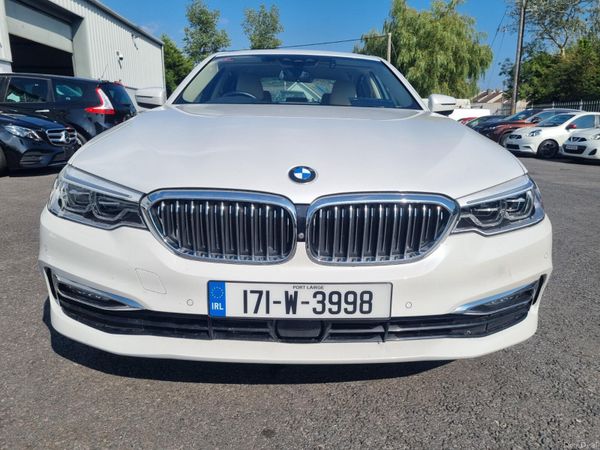 2017 BMW 5-Series Luxury Line – Japanese Import 396890265