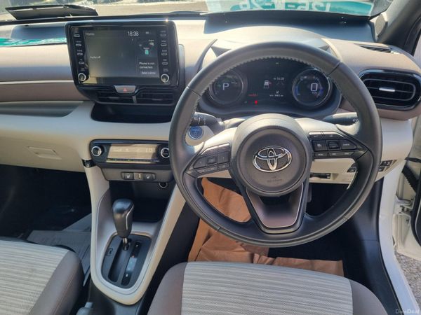 2020 Toyota Yaris Hybrid Petrol – High Spec 396892541